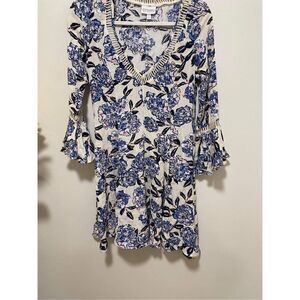 New Shyanne Floral Dress Size XS